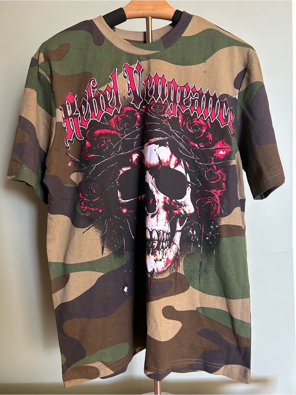 Rebel Vengeance Graphic T-Shirt Men's Size M
